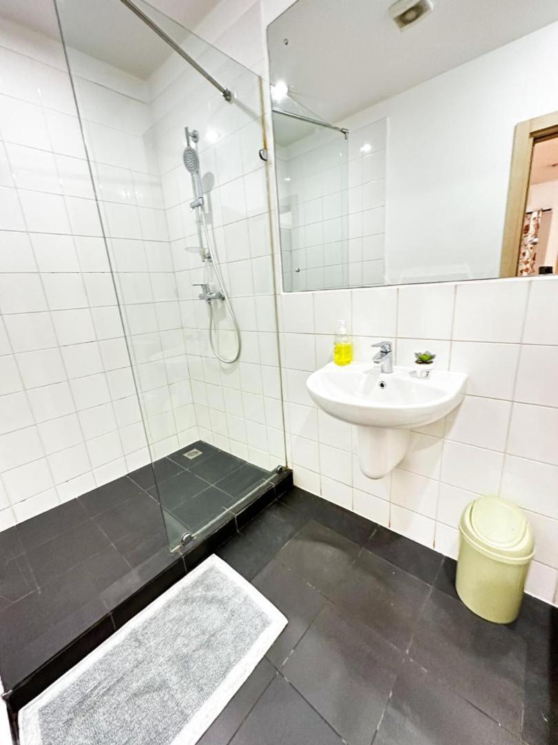 Gallery Apartments By Bestwest Hospitality 아크라 외부 사진