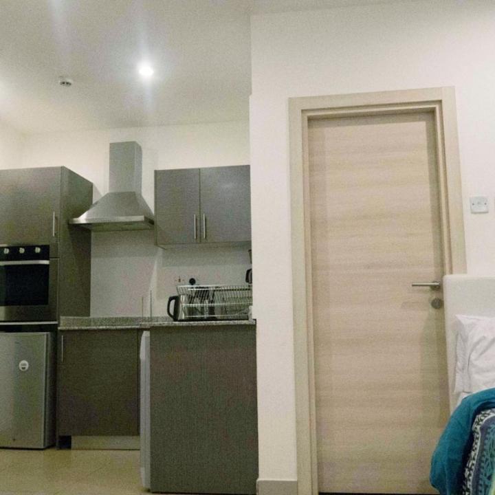 Gallery Apartments By Bestwest Hospitality 아크라 외부 사진